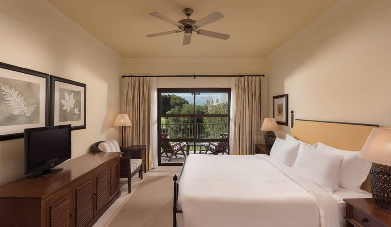 PINE CLIFF - PENTHOUSE MAIN BEDROOM